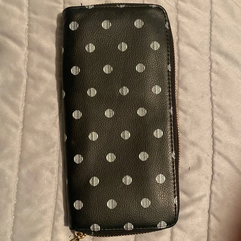 polka dot wallet nwot